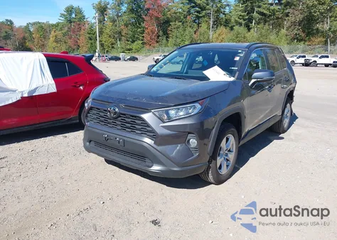 2021 Toyota Rav4 Xle from USA, damaged, VIN 2T3P1RFV8MW201195